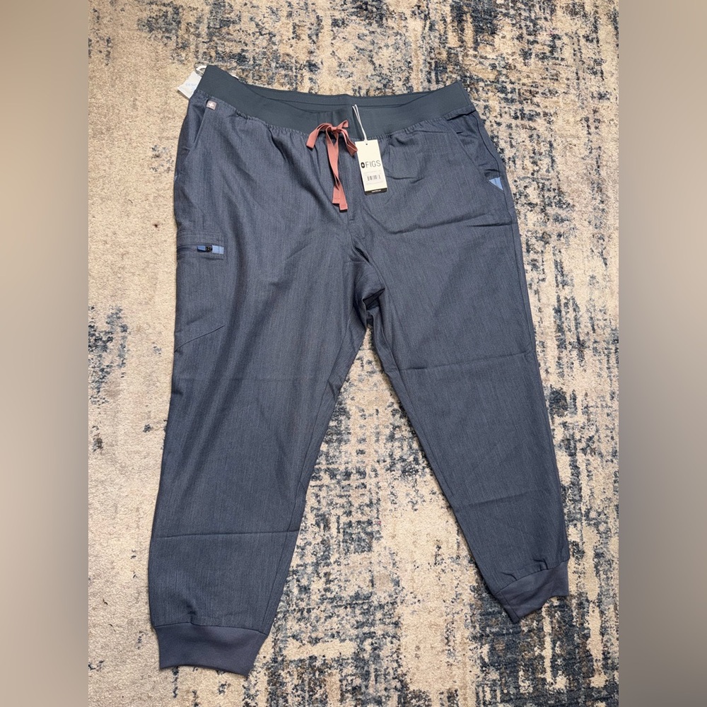 FIGS PLUS SIZE COLLECTION ✨ $START SCRUB DEALS XXL – 6XL AVAILABLE - Picture 6 of 16